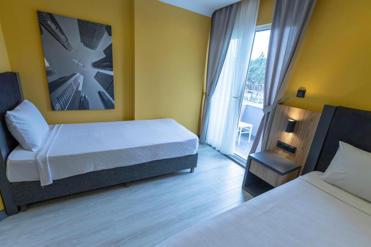 Roy Otel Akcay Bagian luar foto