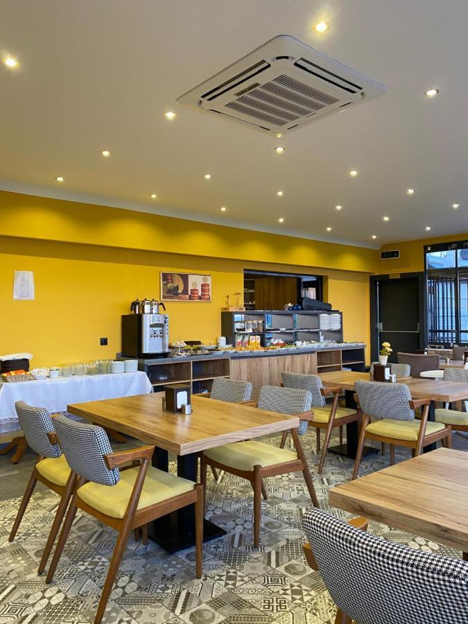 Roy Otel Akcay Bagian luar foto